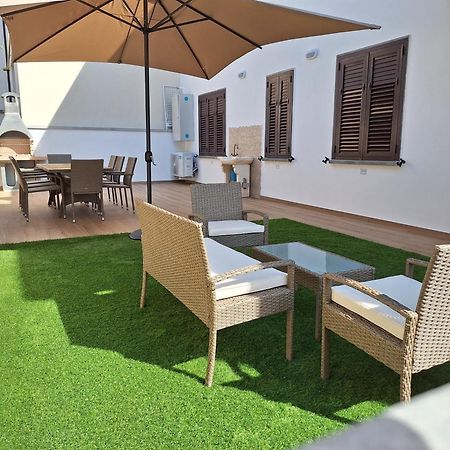 Dd House Family Holiday Apartment Cecina  Eksteriør billede